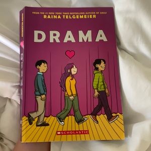 Drama by Raina Telgemeier
